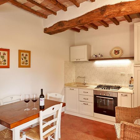 Agriturismo Il Canneto กาโซเล เดลซา ภายนอก รูปภาพ