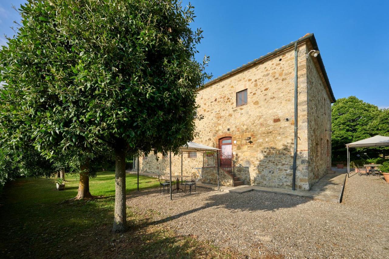Agriturismo Il Canneto กาโซเล เดลซา ภายนอก รูปภาพ