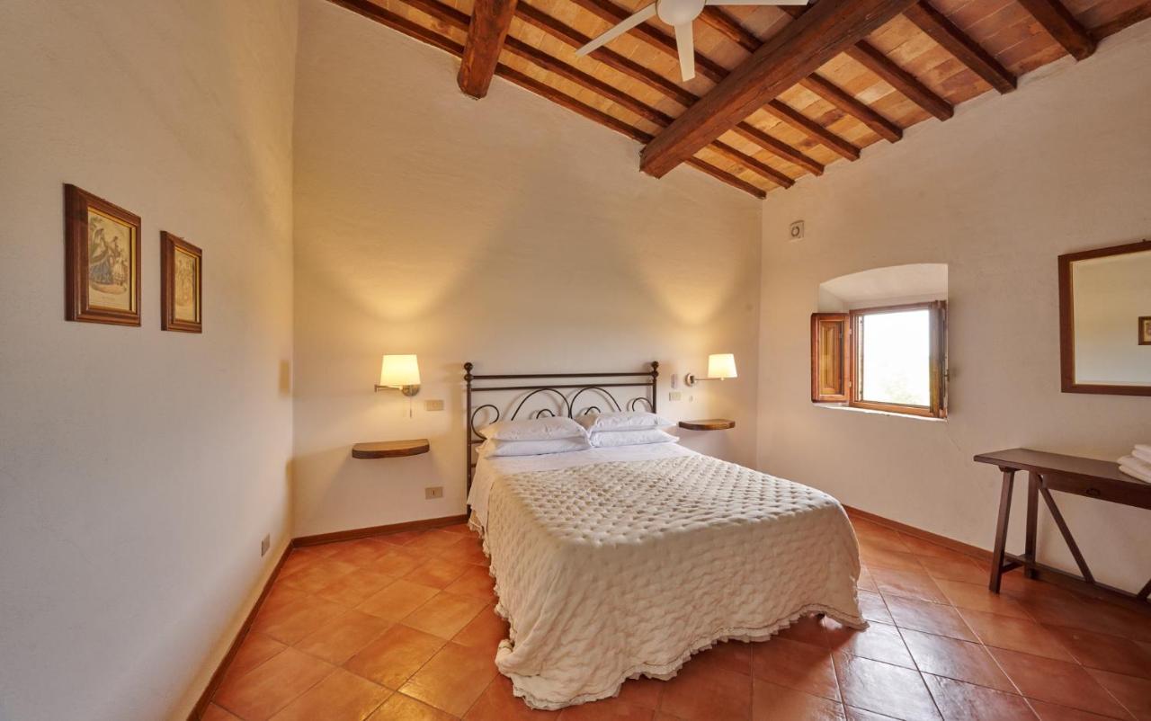 Agriturismo Il Canneto กาโซเล เดลซา ภายนอก รูปภาพ