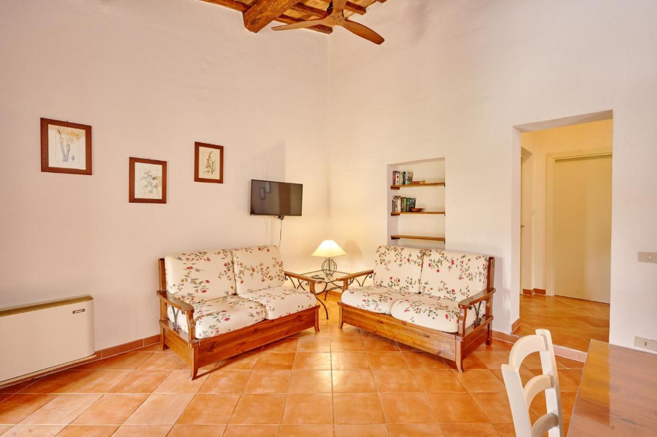 Agriturismo Il Canneto กาโซเล เดลซา ภายนอก รูปภาพ