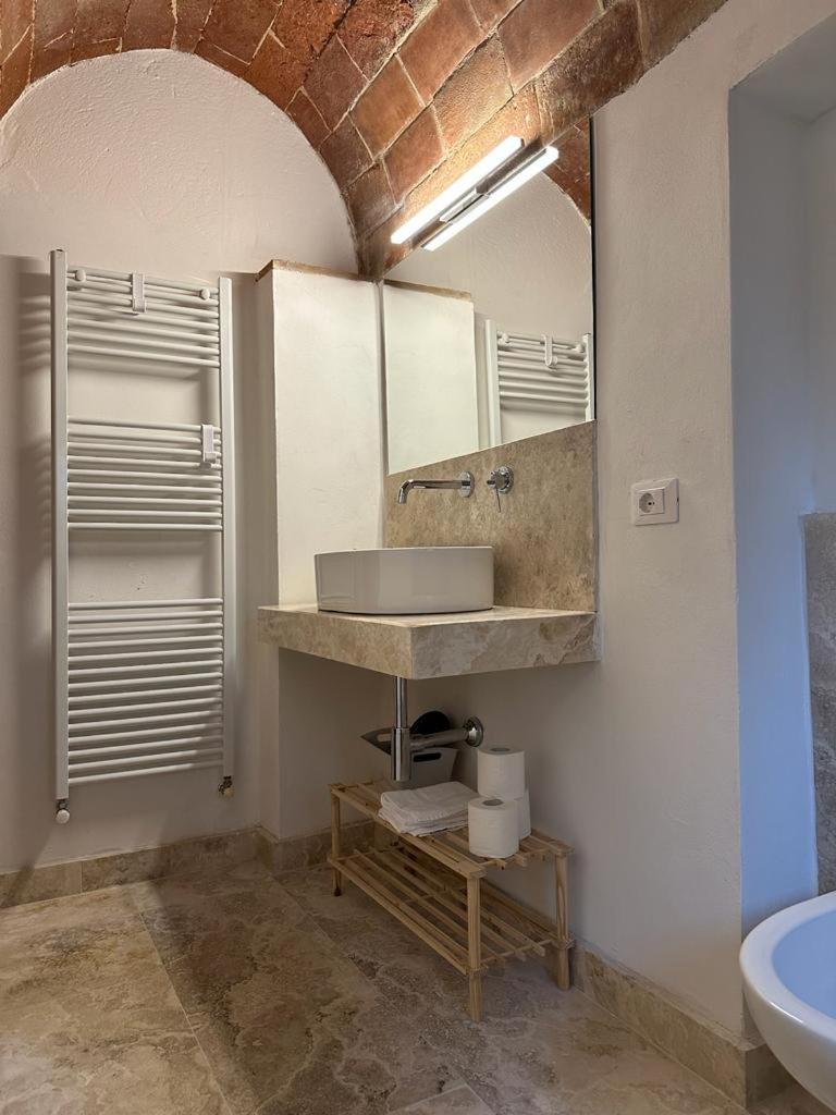 Agriturismo Il Canneto กาโซเล เดลซา ภายนอก รูปภาพ