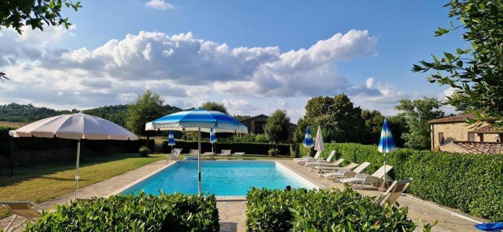 Agriturismo Il Canneto กาโซเล เดลซา ภายนอก รูปภาพ