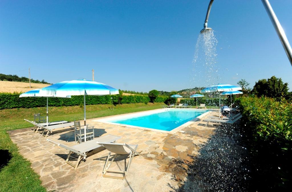 Agriturismo Il Canneto กาโซเล เดลซา ภายนอก รูปภาพ